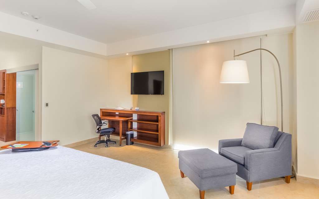 Hampton Inn & Suites By Hilton Los Cabos San José del Cabo Quarto foto